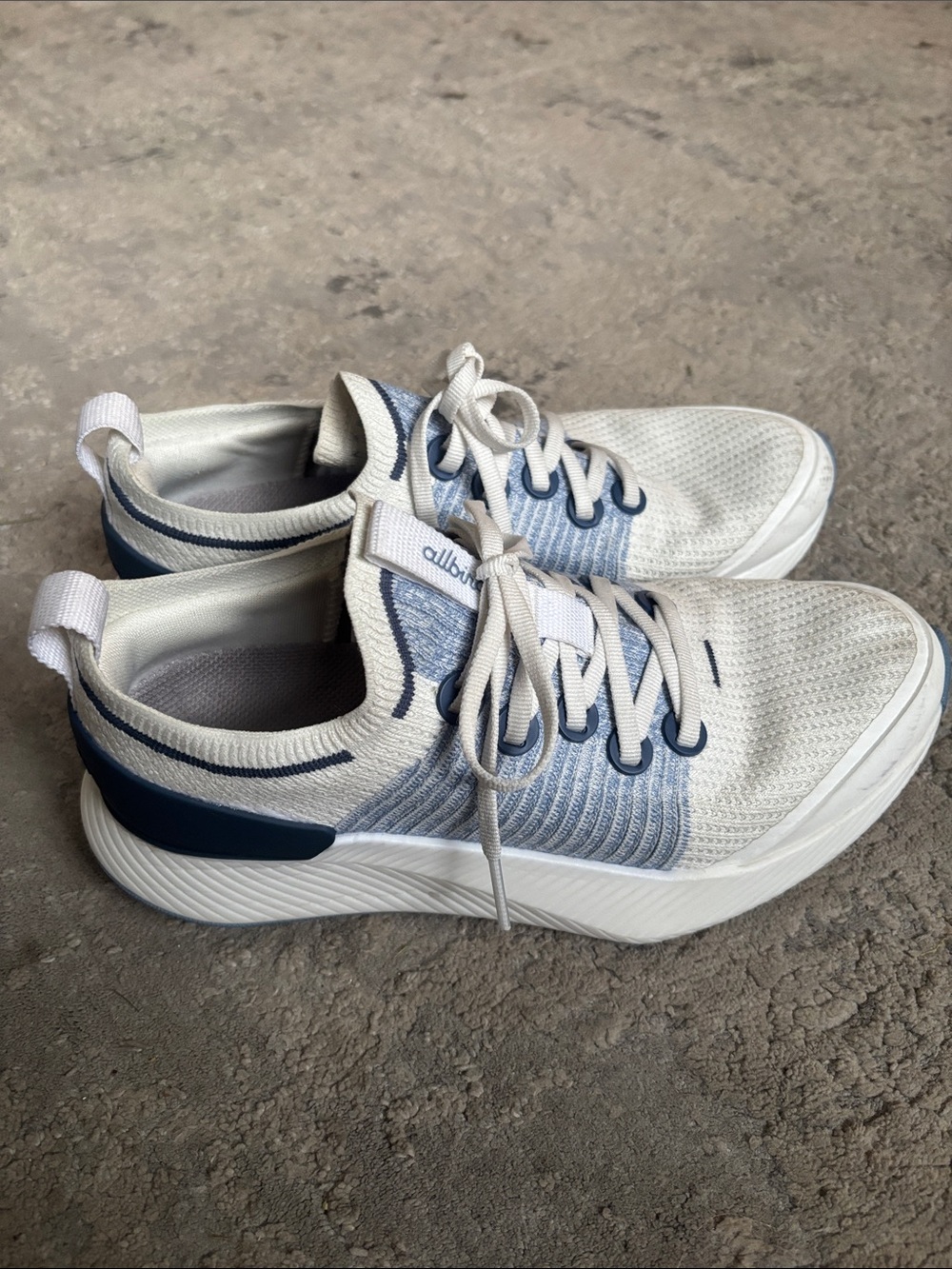 Allbirds WOMENS Cloud White & Light Blue Knit Sneakers